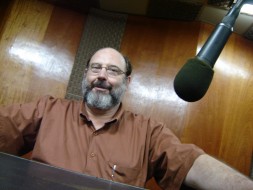 Sérgio Casoy gravando na Radio Cultura FM - 2005